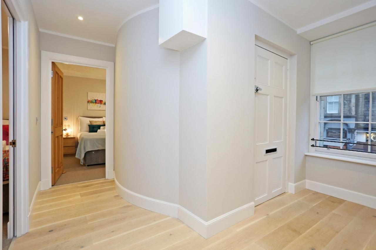 Joivy Elegant Home At The Heart Of The Royal Mile EDI Buitenkant foto