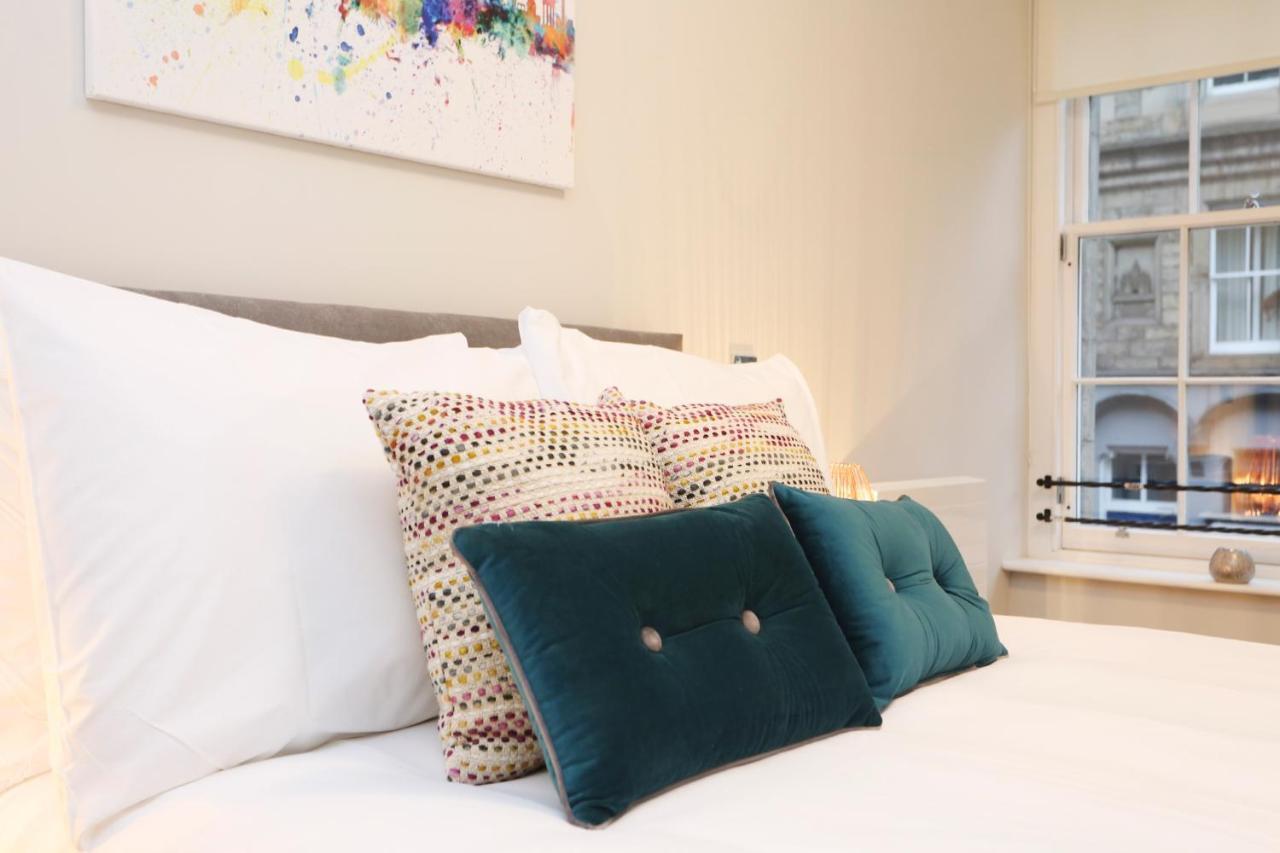 Joivy Elegant Home At The Heart Of The Royal Mile EDI Buitenkant foto