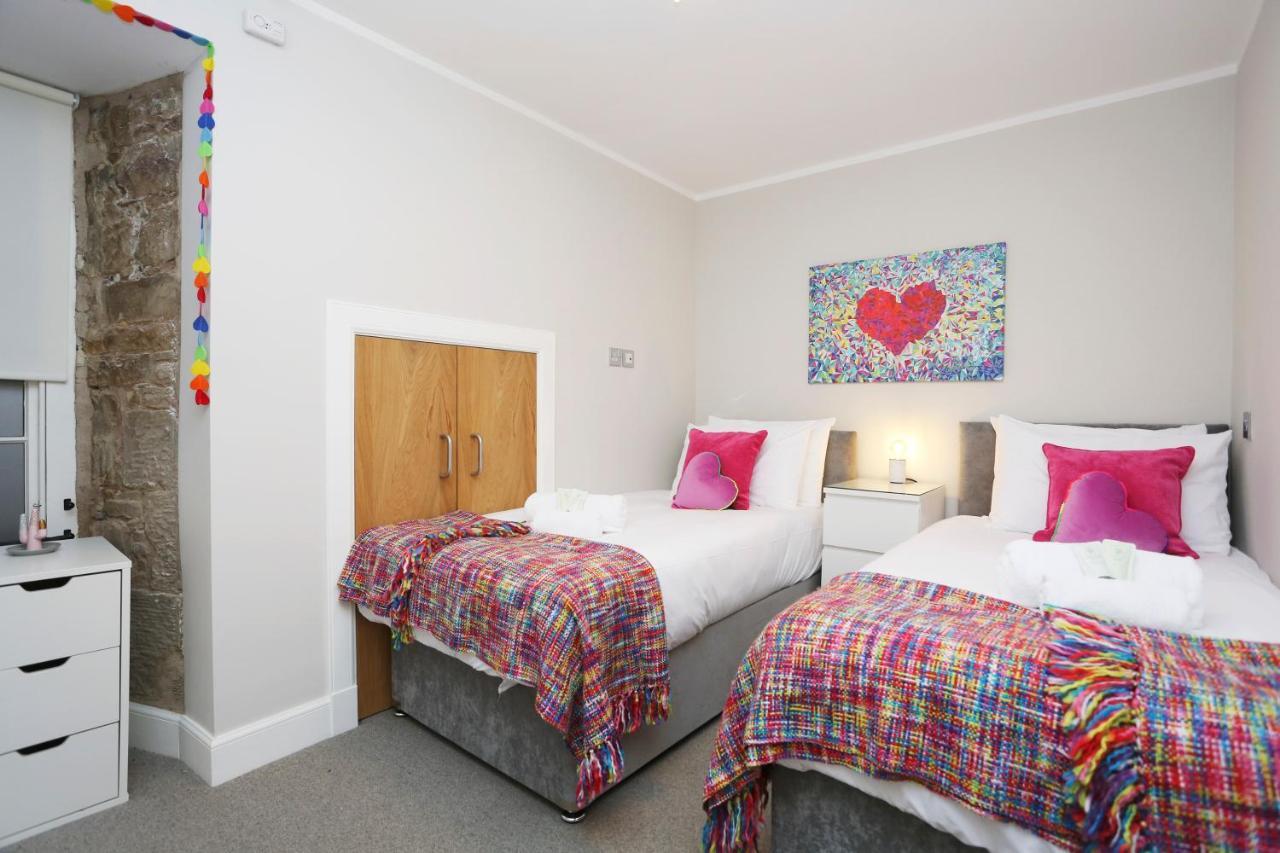 Joivy Elegant Home At The Heart Of The Royal Mile EDI Buitenkant foto