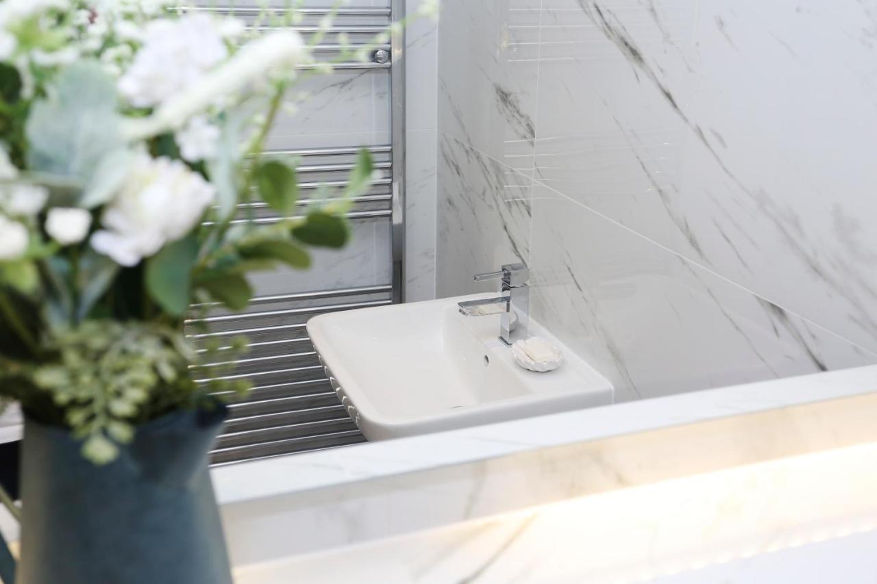 Joivy Elegant Home At The Heart Of The Royal Mile EDI Buitenkant foto
